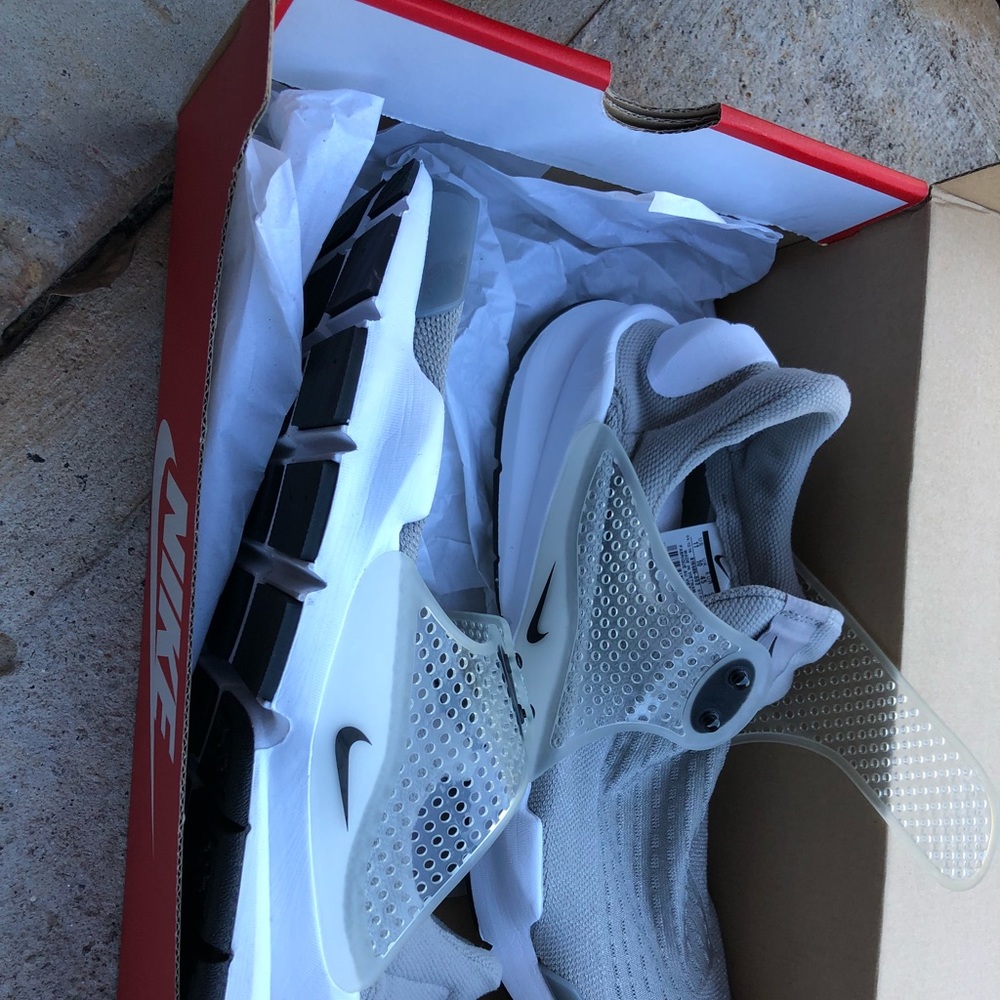 Nike sock dart